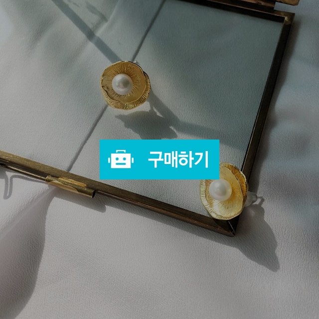 조개 진주 플라워 골드 귀걸이 / 부쉬크따당님님의 스토어 / 디비디비 / 구매하기 / 특가할인