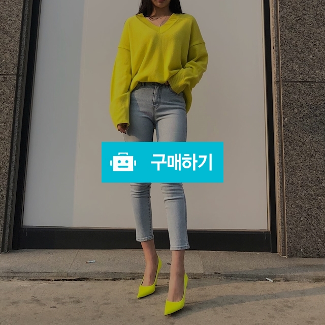 브이넥 니트 / 어무드쇼룸 / 디비디비 / 구매하기 / 특가할인