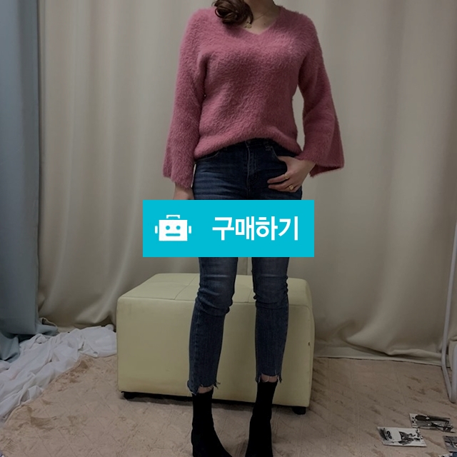 V넥 소매 나팔 앙고라 니트 / 민클로즈 / 디비디비 / 구매하기 / 특가할인