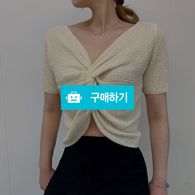 부클 꼬임 반팔 크롭 니트  / melodymin 멜로디민 / 디비디비 / 구매하기 / 특가할인