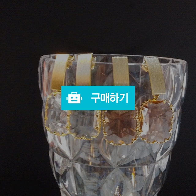 스퀘어크리스탈이어링 / 취향저격온리님의 스토어 / 디비디비 / 구매하기 / 특가할인