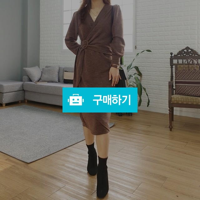 브이넥 꼬임 랩 니트 원피스 / ullby님의 스토어 / 디비디비 / 구매하기 / 특가할인