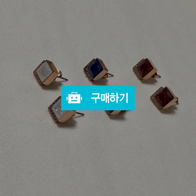 [당일배송] 데일리 큐빅 심플 귀걸이 / czecobra / 디비디비 / 구매하기 / 특가할인