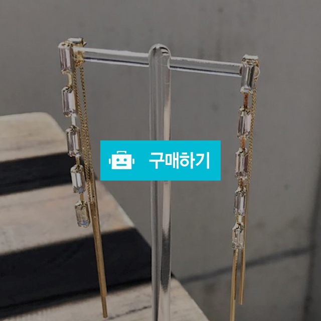 스톤 드롭 투웨이 은침 귀걸이 / 파이니스트 아워 / 디비디비 / 구매하기 / 특가할인