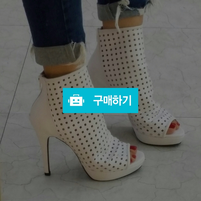 백색 펀칭 / 코디제화님의 스토어 / 디비디비 / 구매하기 / 특가할인