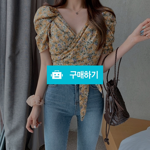 퍼프 랩 블라우스 ❤ 꽃 / 니나리나님의 스토어 / 디비디비 / 구매하기 / 특가할인