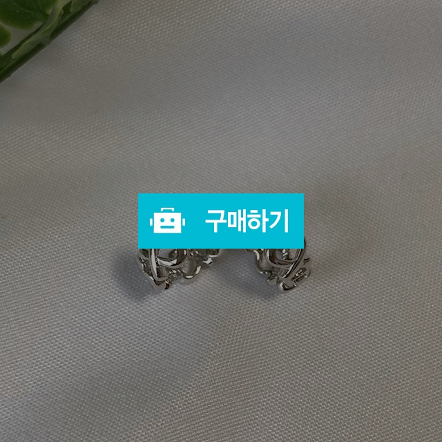 미니리본하트링귀걸이 / 얄라차 / 디비디비 / 구매하기 / 특가할인
