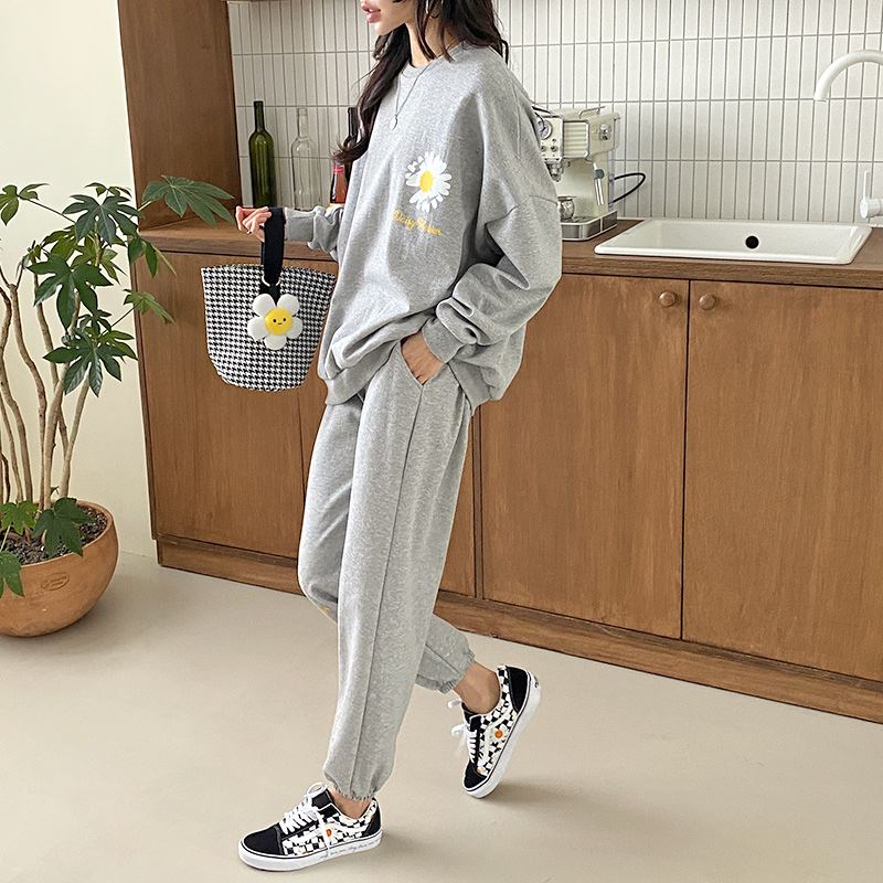 여자 간절기 트레이닝복 세트 맨투맨 조거 바지, 39,800원, 도도해닷컴 [디비디비] 여자 간절기 트레이닝복 세트 맨투맨 조거 바지 | 39,800원