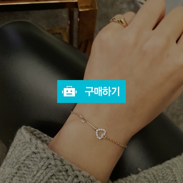 14k 열쇠모양 팔찌 / 슈쥬맨주얼리님의 스토어 / 디비디비 / 구매하기 / 특가할인