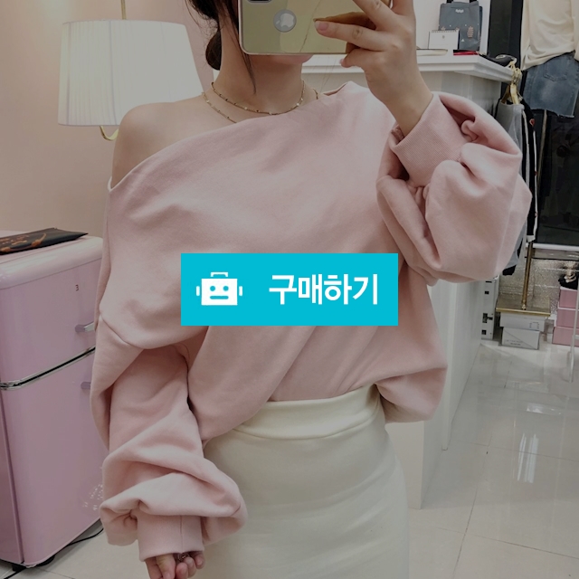 [미니길리] 퍼프소매 오프숄더 맨투맨 2color / 미니길리님의 스토어 / 디비디비 / 구매하기 / 특가할인