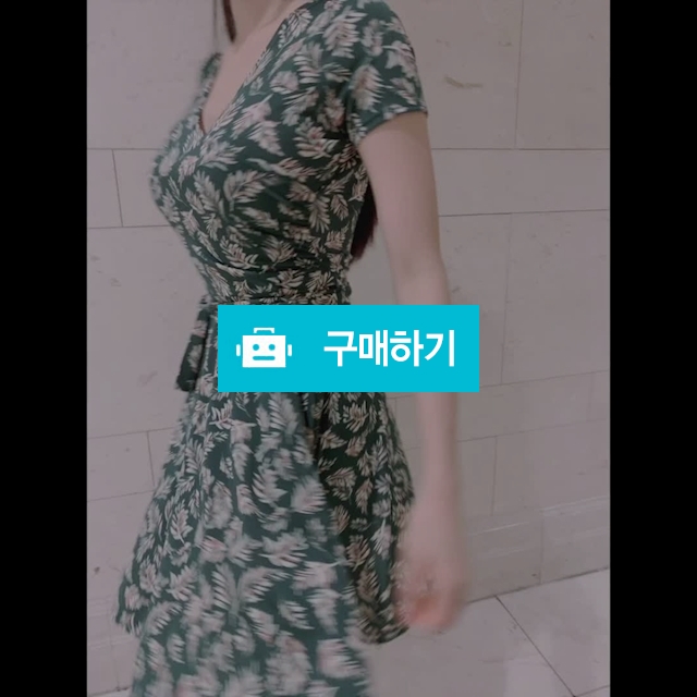 여름 브이넥 스트랩 나뭇잎 미디원피스  / De Soir 드수아 / 디비디비 / 구매하기 / 특가할인