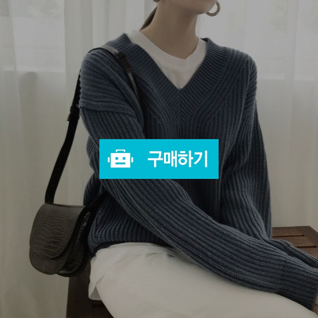 루즈핏 브이넥 하찌 울 니쥬 니트 / 쏘울미의 톡톡 스타일 / 디비디비 / 구매하기 / 특가할인