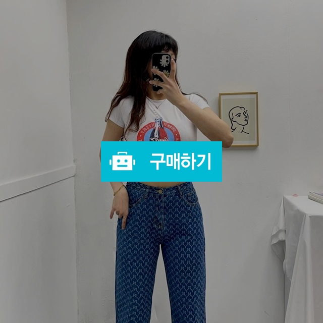 슬림핏 콜라 크롭 반팔 티셔츠 / 민클로즈 / 디비디비 / 구매하기 / 특가할인