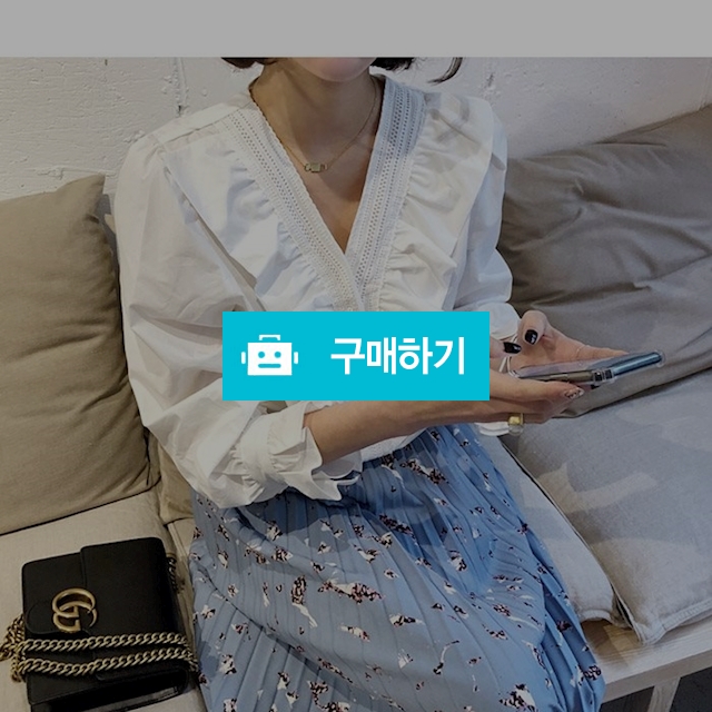 당일배송 -가을 프릴 여성 블라우스, 브이넥 하객블라우스, 국내재고 / 안나로제님의 스토어 / 디비디비 / 구매하기 / 특가할인