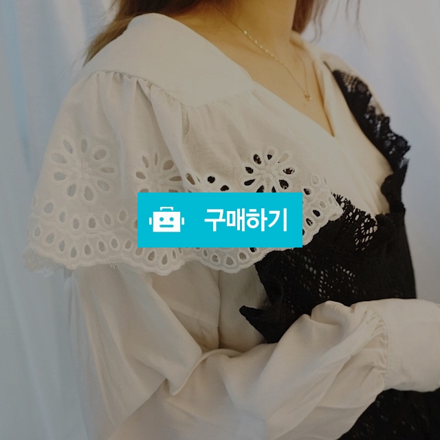 프릴 펀칭 배이직 블라우스 / 러브버튼님의 스토어 / 디비디비 / 구매하기 / 특가할인