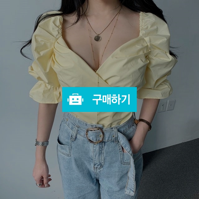 퍼프 셔링 뒷지퍼 랩 블라우스 / 행온님의 스토어 / 디비디비 / 구매하기 / 특가할인