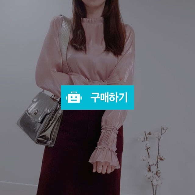 소매 프릴 실크 새틴 블라우스 / byulpam님의 스토어 / 디비디비 / 구매하기 / 특가할인