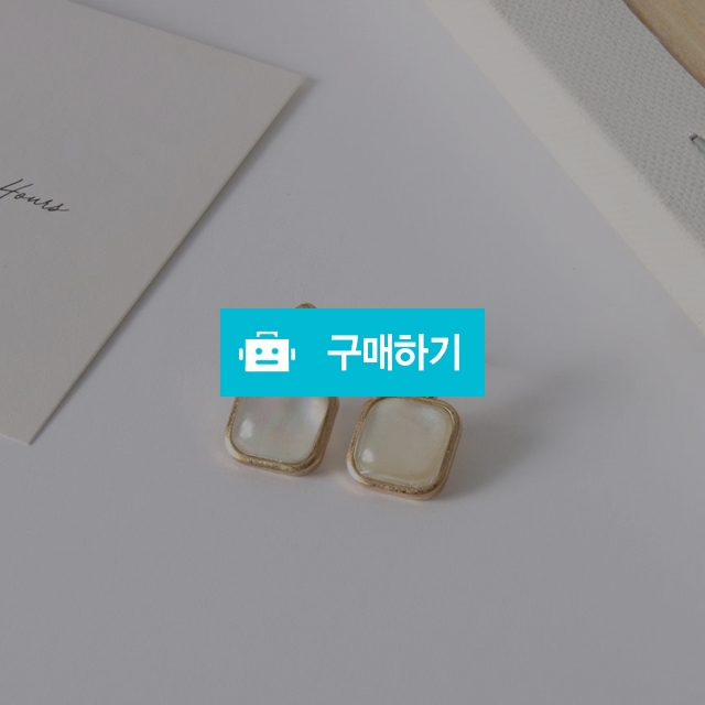 엔틱 베이지 스퀘어 자개귀걸이 / 파이니스트 아워 / 디비디비 / 구매하기 / 특가할인