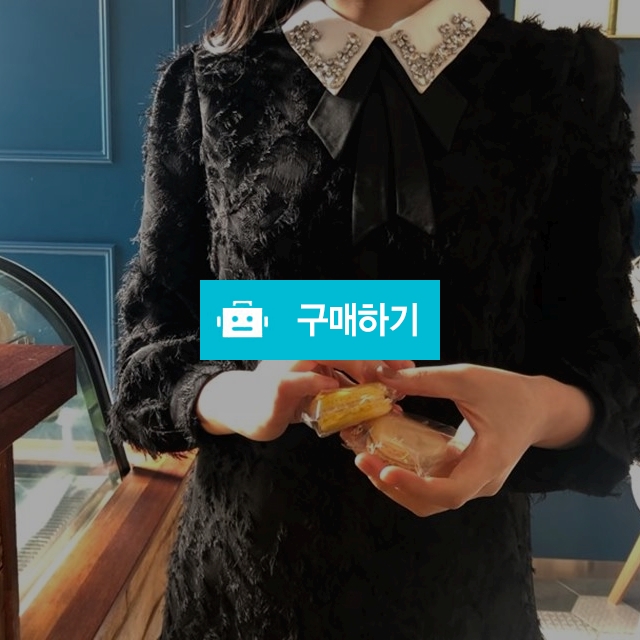 깃털 큐빅 카라 수술 원피스 / 베럴덴 / 디비디비 / 구매하기 / 특가할인