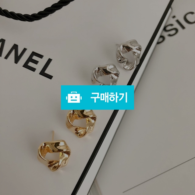 트위스트 삼각귀걸이 / 에그시티 / 디비디비 / 구매하기 / 특가할인