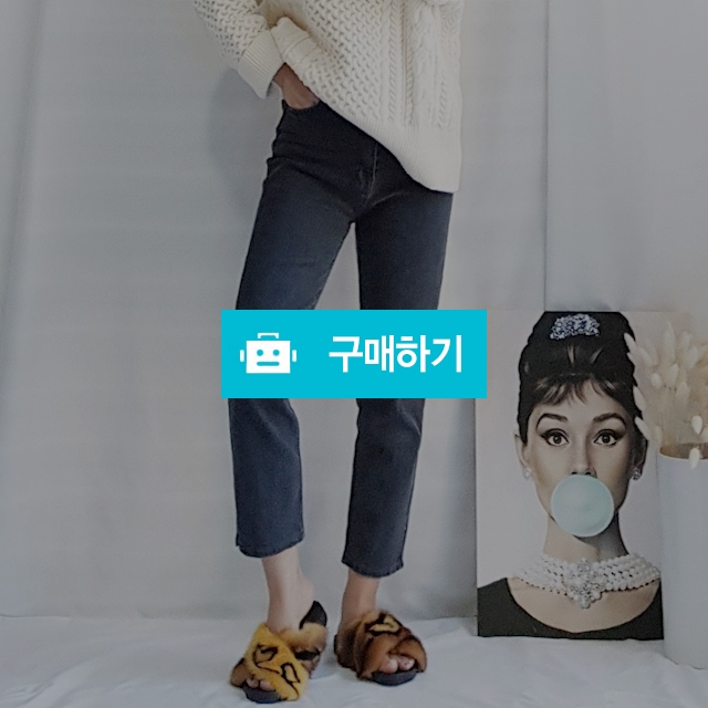 여유핏 일자 트임 크롭 블랙진 / 룸루무님의 스토어 / 디비디비 / 구매하기 / 특가할인