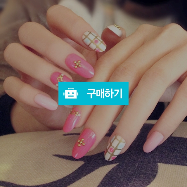 붙이는 젤네일 핑크골드체크 / Galaxy Factory / 디비디비 / 구매하기 / 특가할인