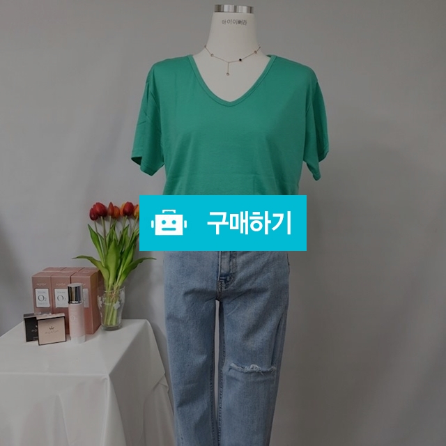 에브리데이 둥근 브이넥 반팔티 1 / 아이이뻐라 / 디비디비 / 구매하기 / 특가할인