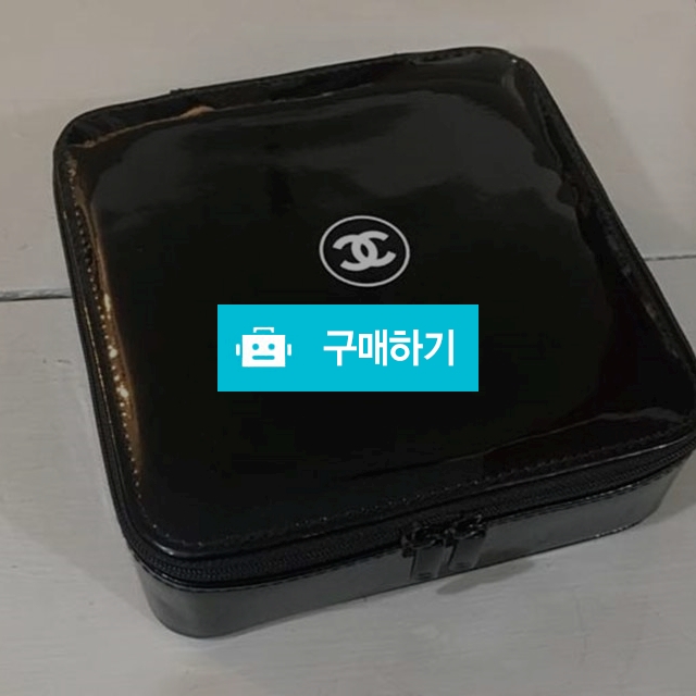 샤넬 블랙 에나멜 스퀘어 파우치 / 노벨티샵 / 디비디비 / 구매하기 / 특가할인