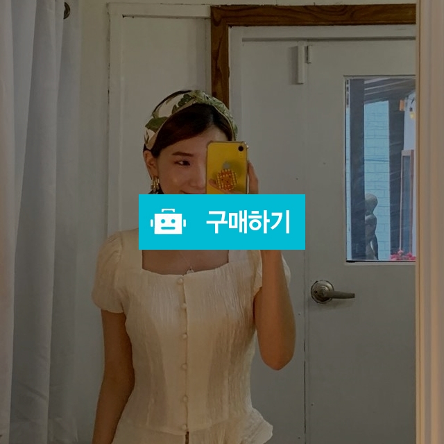 쫄쫄이  스모킹 블라우스 (2color) / 슈가케이 / 디비디비 / 구매하기 / 특가할인