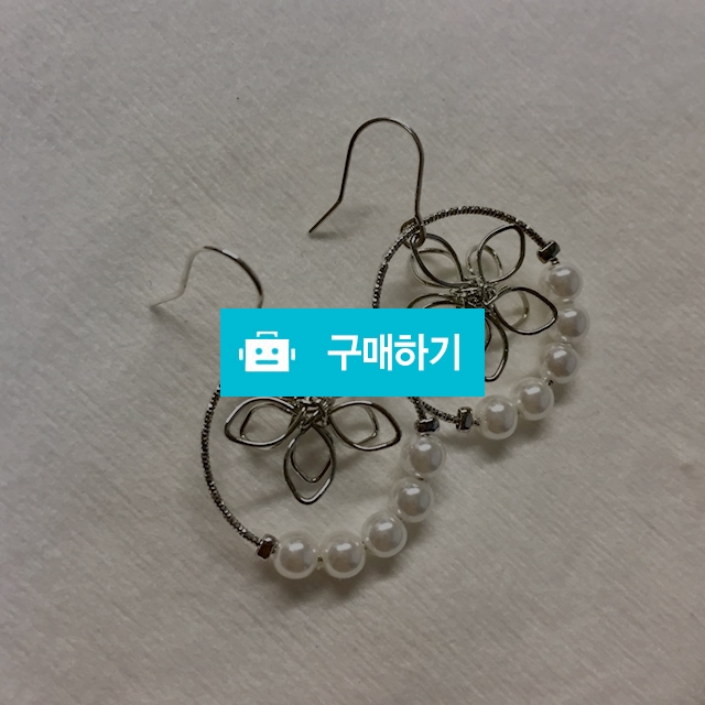 flowy earrings / BeforeLong / 디비디비 / 구매하기 / 특가할인
