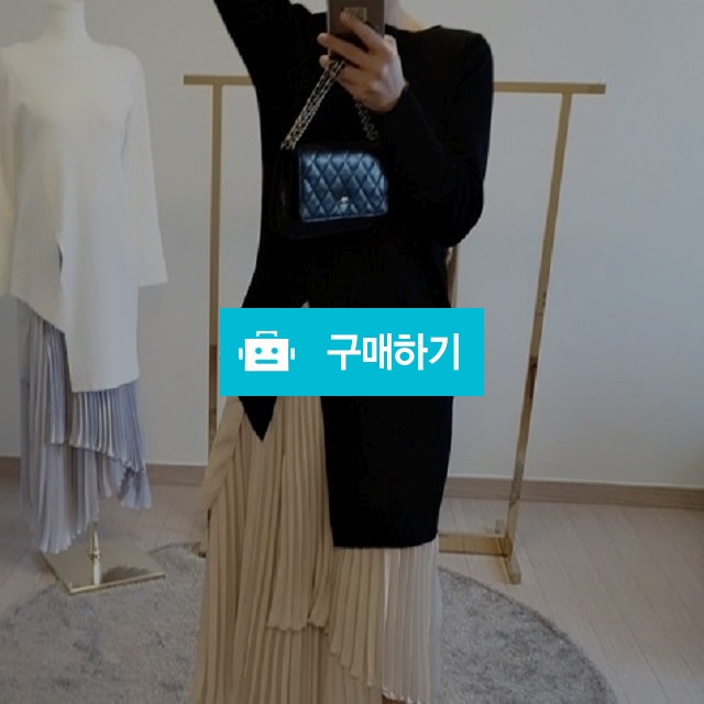 슬림핏 라운드 트임 언발 니트 / baglemarket님의 스토어 / 디비디비 / 구매하기 / 특가할인