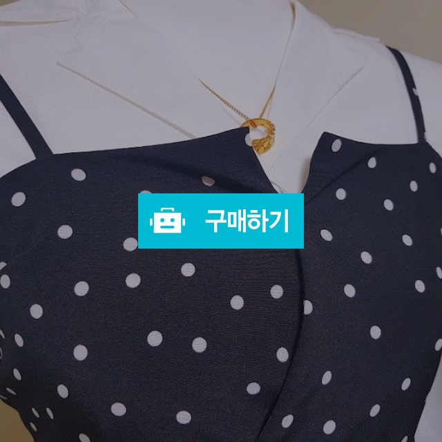 기본 화이트 블라우스 땡땡이 / 뚜블랑 / 디비디비 / 구매하기 / 특가할인