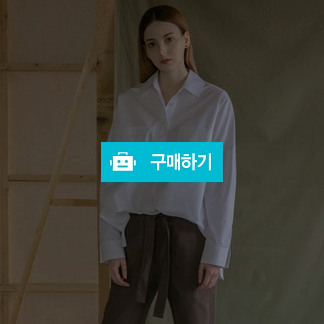 화이트 투포켓 셔츠 / FLIAER 플리에르 / 디비디비 / 구매하기 / 특가할인