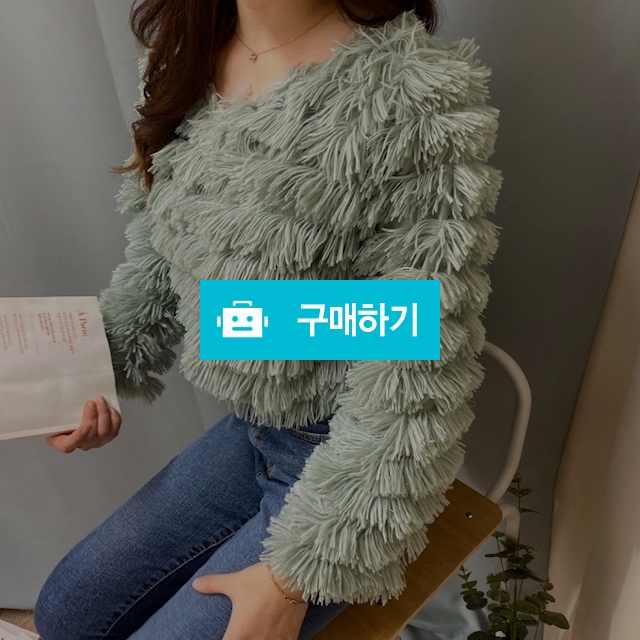 브이넥 수술 퍼 블라우스 / 민클로즈 / 디비디비 / 구매하기 / 특가할인