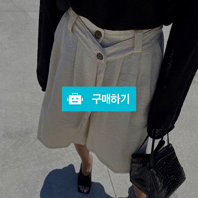 벨트 핀턱 밴딩버뮤다팬츠/2colors / SHINs SENSE / 디비디비 / 구매하기 / 특가할인