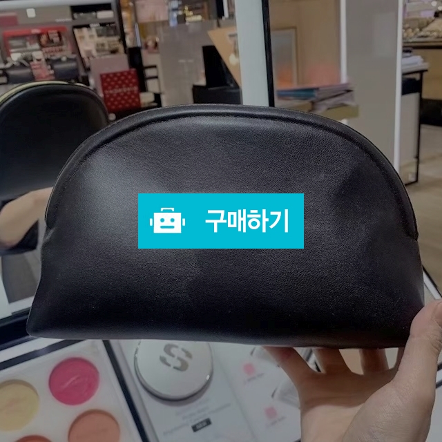 샤넬 뷰티 반달 파우치 블랙 / 다비샵 / 디비디비 / 구매하기 / 특가할인