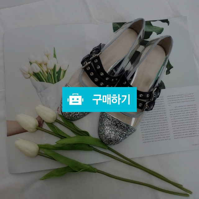 수제 글리터 벨크로  플랫 슈즈 (225)(원가이하 세일) / hjh****234님의 스토어 / 디비디비 / 구매하기 / 특가할인