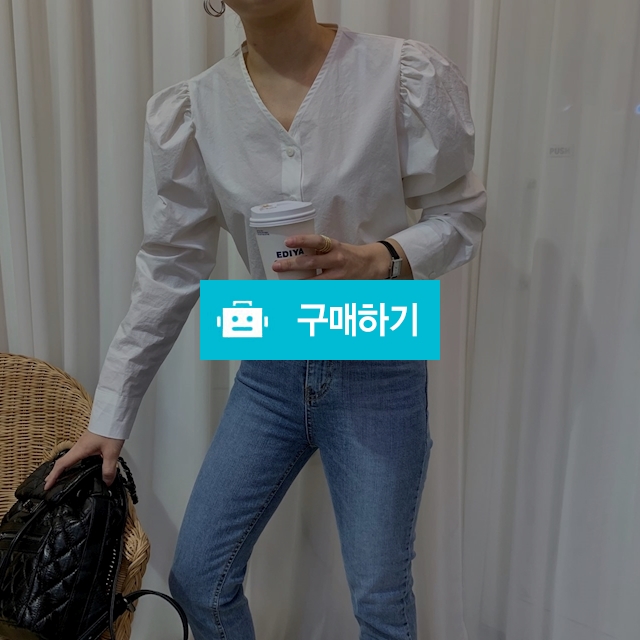 브이넥 노카라 퍼프 블라우스 / 프렌제이 / 디비디비 / 구매하기 / 특가할인