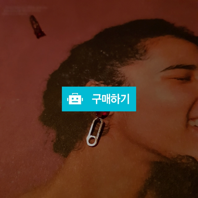 심플 레드하트큐빅 볼드귀걸이 은침 / 클래식체어님의 스토어 / 디비디비 / 구매하기 / 특가할인