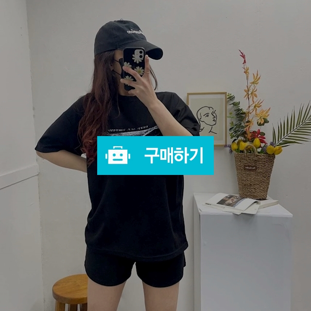 남녀공용 고래 프린팅 반팔 티셔츠 / 민클로즈 / 디비디비 / 구매하기 / 특가할인