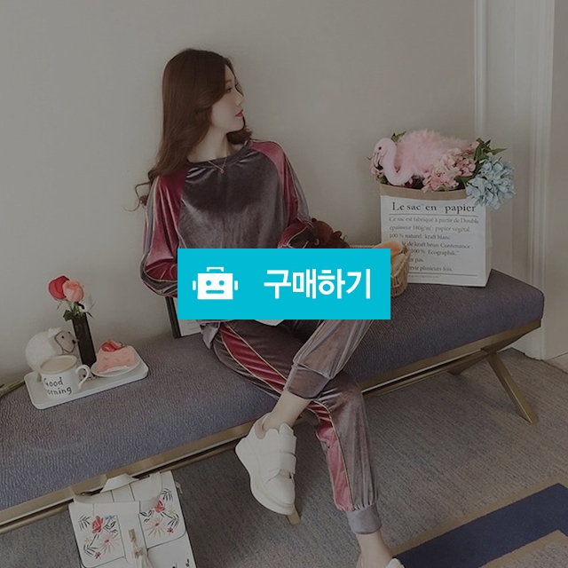 (해외수입)벨셋 배색라인 맨투맨&조거팬츠 셋트 / 비비드걸님의 스토어 / 디비디비 / 구매하기 / 특가할인