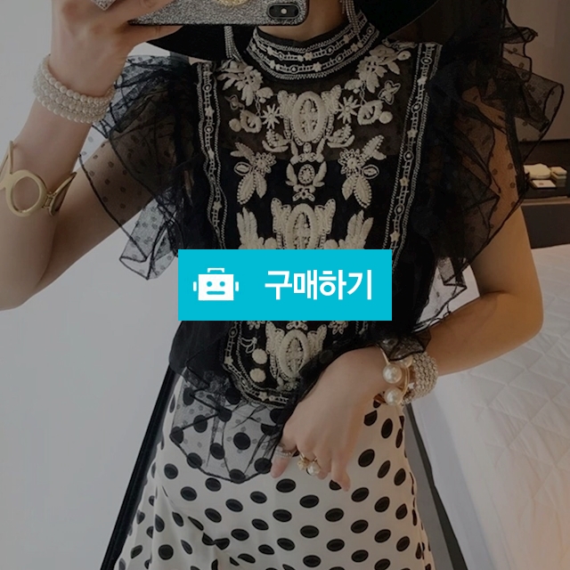 자수 도트 레이스 블라우스 / 장위동홍당무님의 스토어 / 디비디비 / 구매하기 / 특가할인