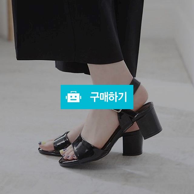 드레시걸 [잔여사이즈세일]국내수제화공정! 발모양 예쁘게~스위트 에나멜 제시 스트랩 샌들 (굽 5cm)  / 드레시걸님의 스토어 / 디비디비 / 구매하기 / 특가할인