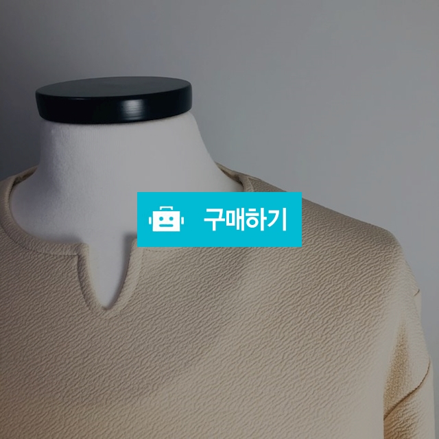 리버플브이 티셔츠 (2color) / 트레모르 / 디비디비 / 구매하기 / 특가할인