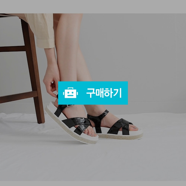 키높이 에나멜 크로스 편한샌들 / 헤븐슈즈님의 스토어 / 디비디비 / 구매하기 / 특가할인