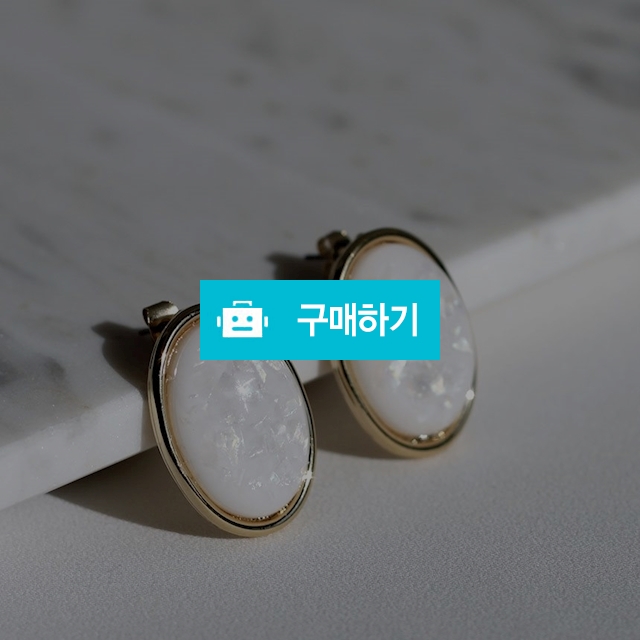 클래식 화이트 스노우위 볼드 귀걸이 / 메르봉봉 / 디비디비 / 구매하기 / 특가할인